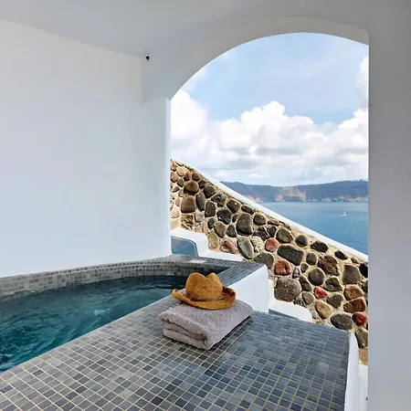 Caldera Bliss Cave Oia, Santorini Private Terrace Outdoor Hot Tub Breathtaking Caldera Views Traditional Cave-style Luxury Intimate, * Oia